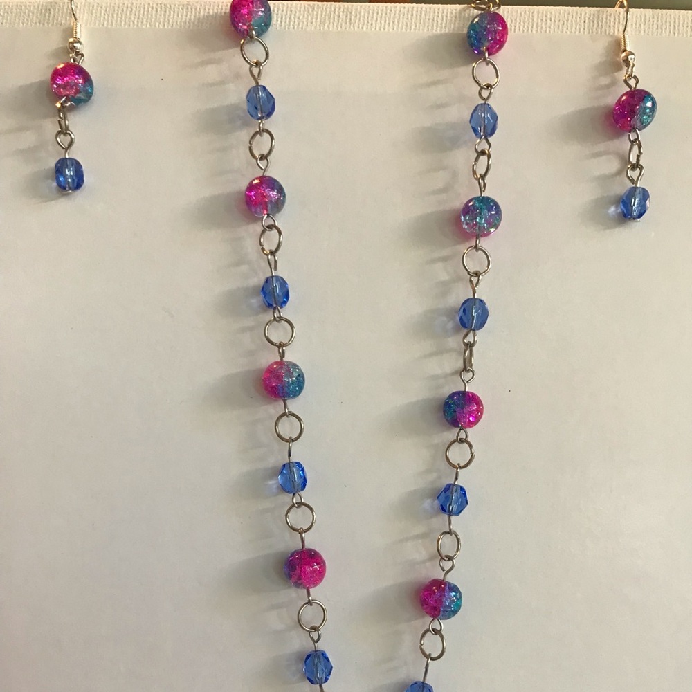 Necklace and earrings